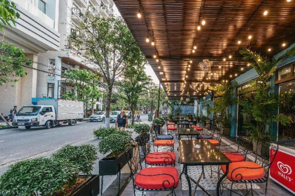 Grand Sea View Hotel Дананг Екстериор снимка