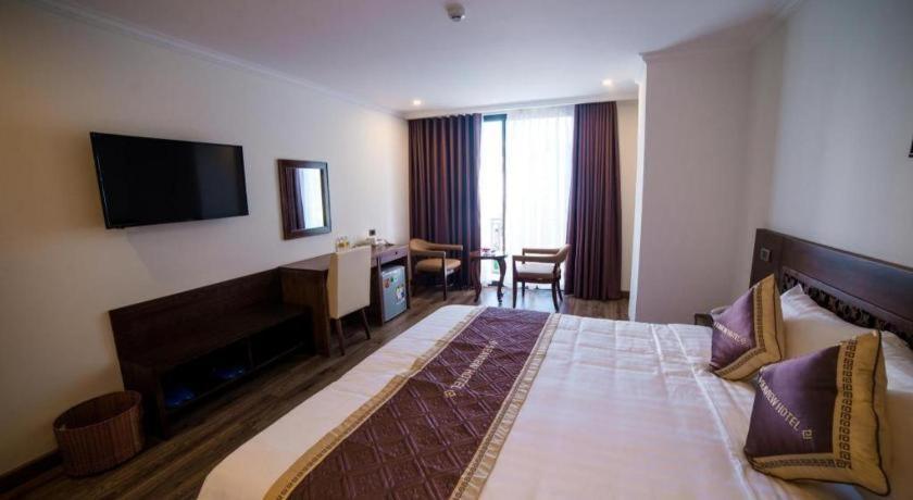 Grand Sea View Hotel Дананг Екстериор снимка
